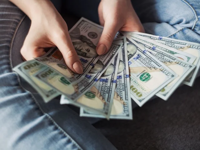 Finanzas & Dinero